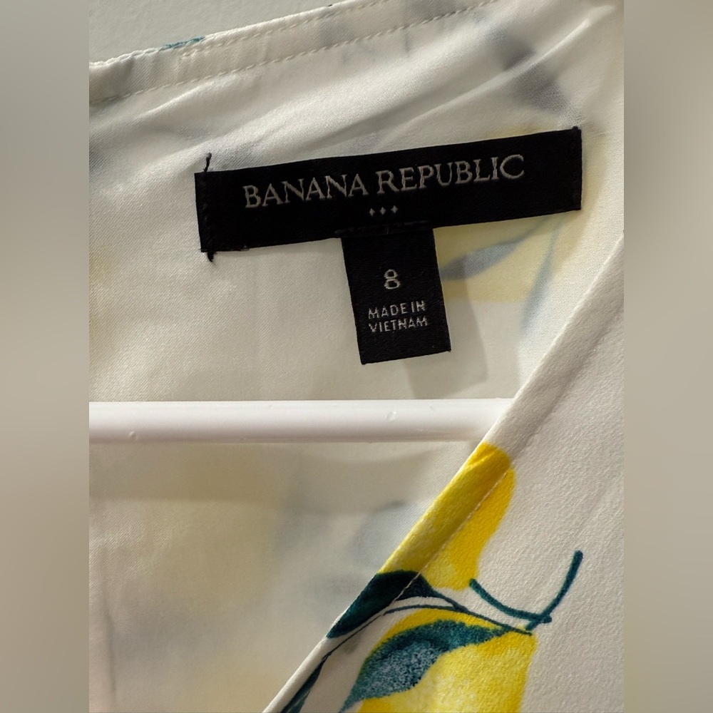 Banana Republic lemon print ruffle hem dress - Picture 2 of 3